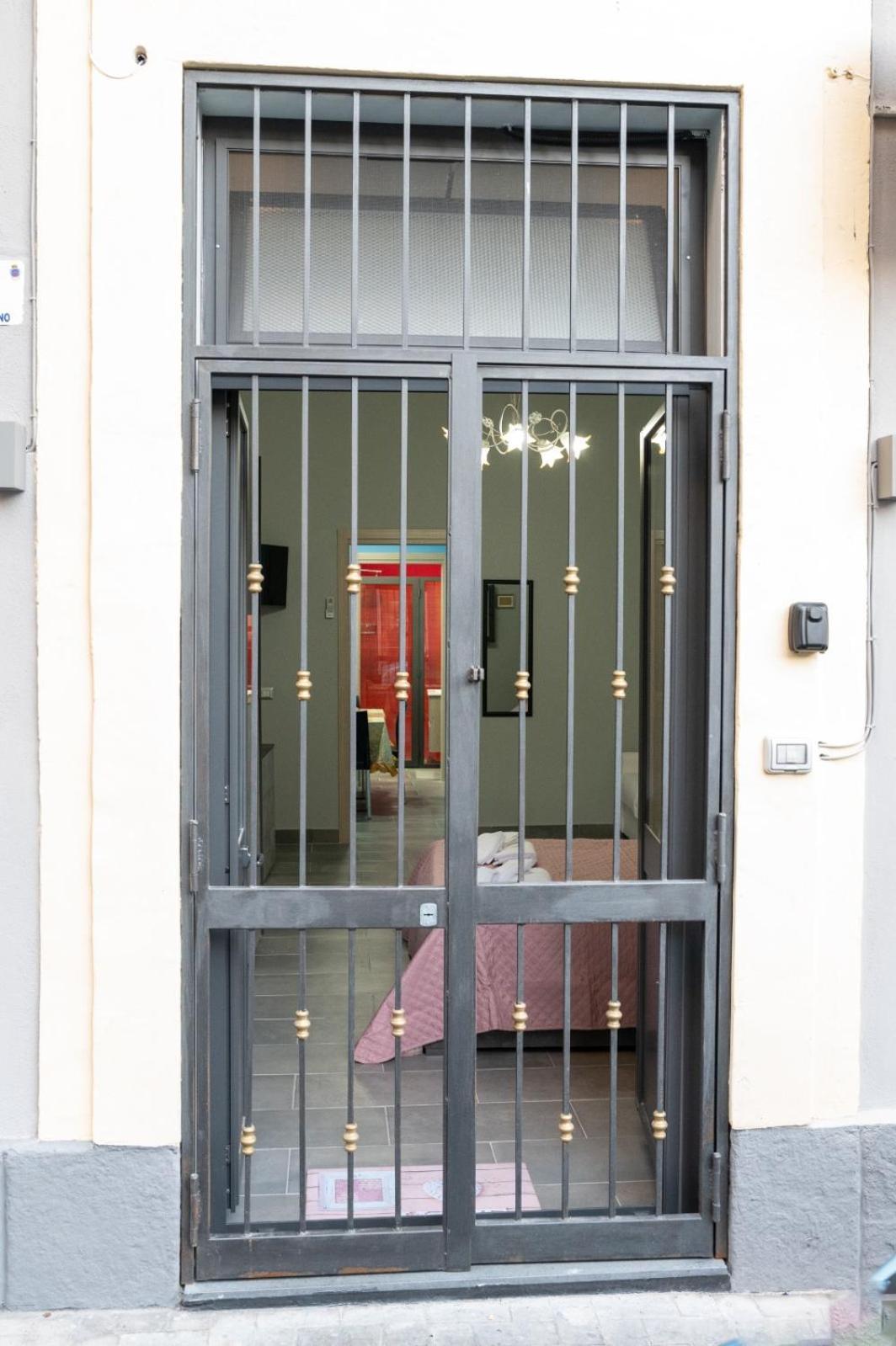 Queen'S Apartament Catane Extérieur photo