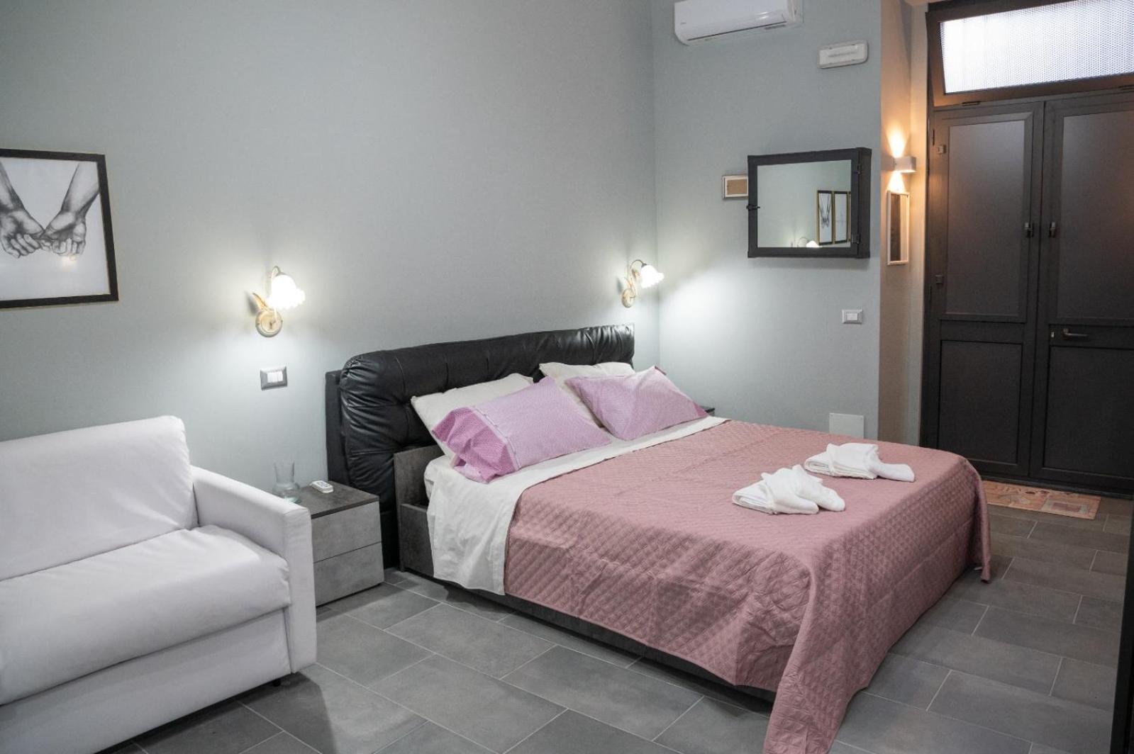 Queen'S Apartament Catane Extérieur photo