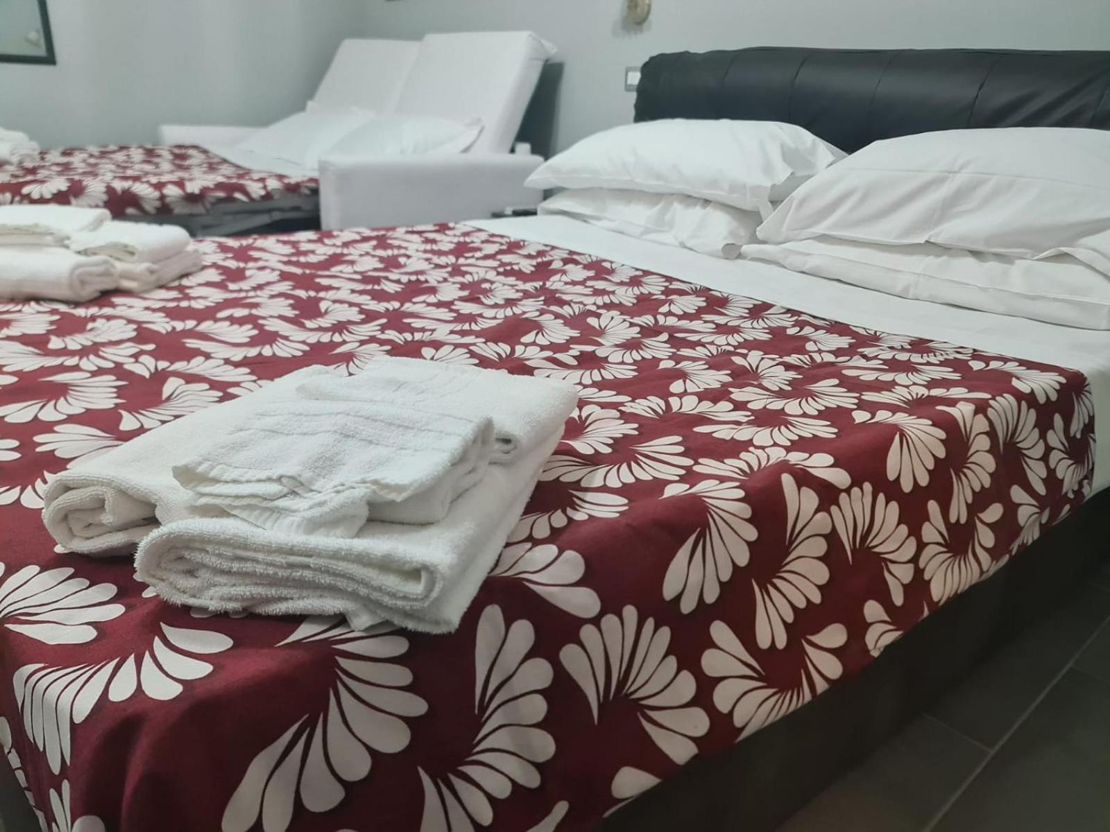 Queen'S Apartament Catane Extérieur photo